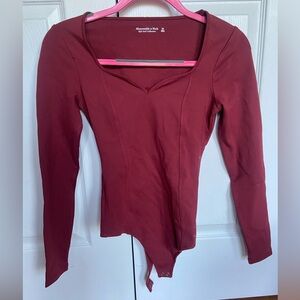Abercrombie sweetheart neckline bodysuit
